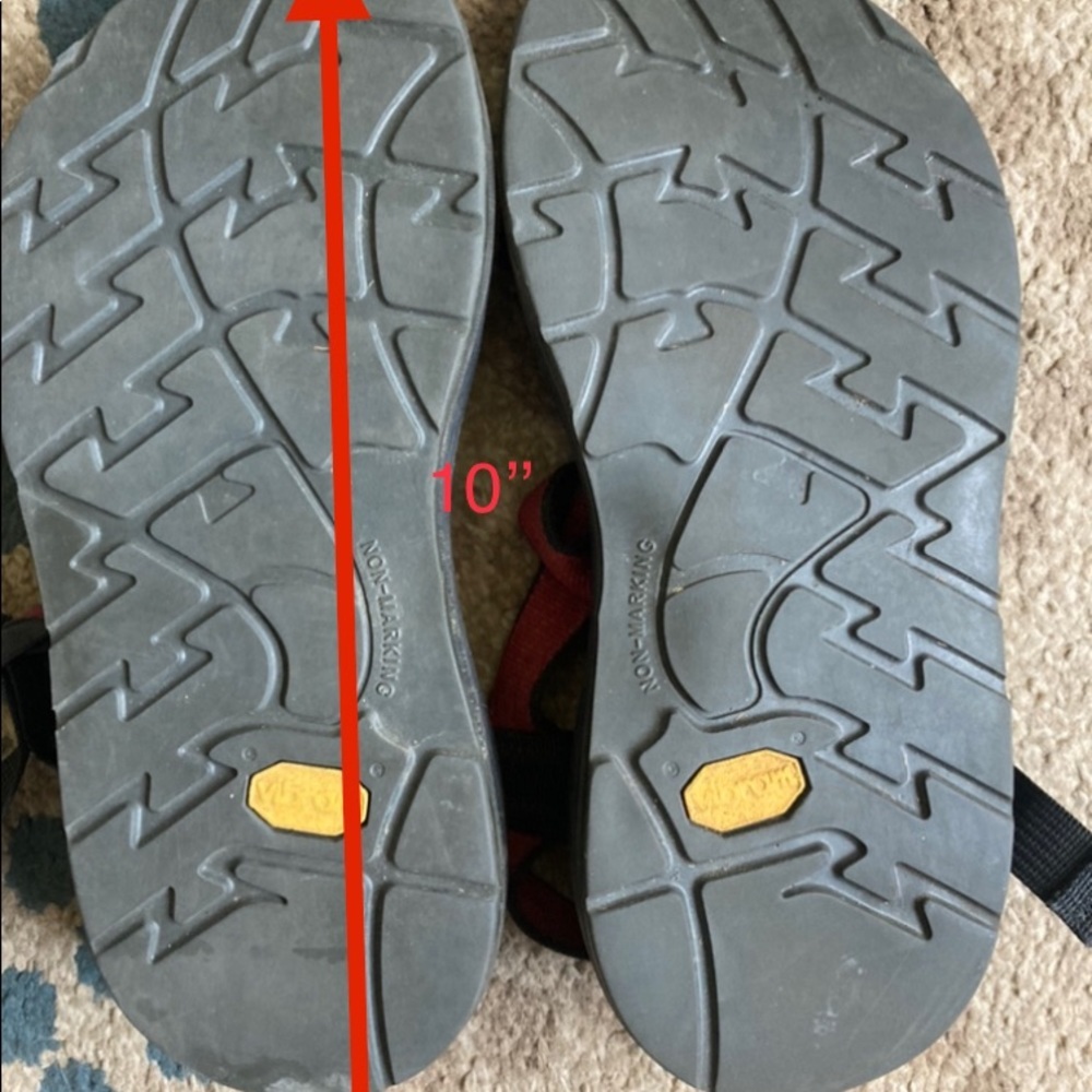 Chacos Z2 red sandal 10’’ - Picture 4 of 4